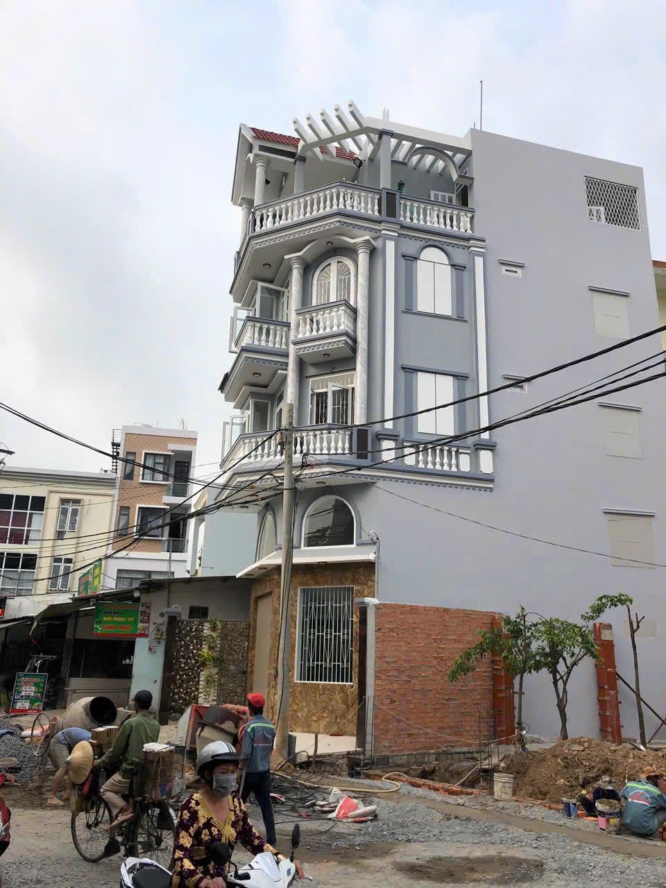 Công trình Anh Bộ — Nguyễn Tư Nghiêm, P. Bình Trưng Tây